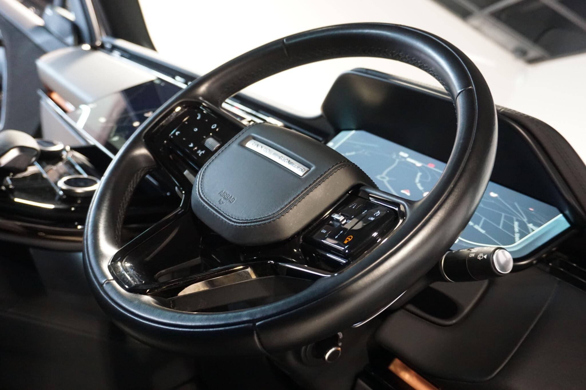 Land Rover Range Rover Sport 3.0 D300 MHEV Dynamic SE SUV 5dr Diesel Auto 4WD Euro 6 (s/s) (300 ps)